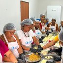 Imagem Com receitas inovadoras utilizando sururu, projeto inicia aulas gratuitas de gastronomia para 120 mulheres