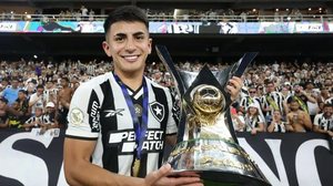 Thiago Almada foi campeão da Libertadores e do Brasileirão pelo Botafogo em 2024 - Vitor Silva / Botafogo