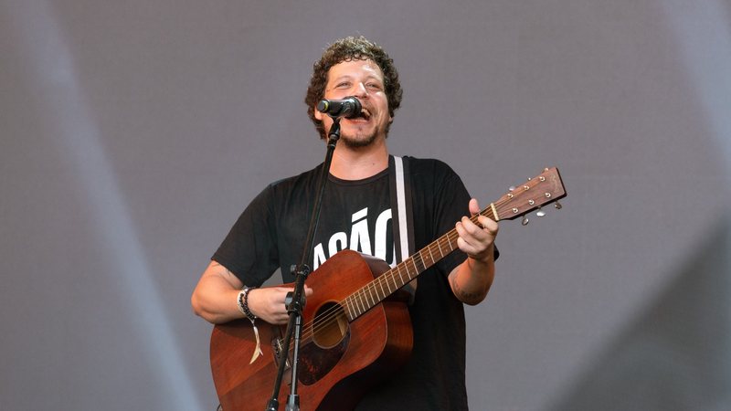 Em um dos momentos mais potentes de sua carreira, o cantor e compositor apresenta o repertório de seu novo e visceral álbumFoto: Divulgação