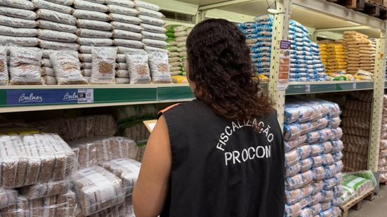 Levantamento apontou uma variação de mais de 300% na massa de cuscuz - Foto: Secom Maceió
