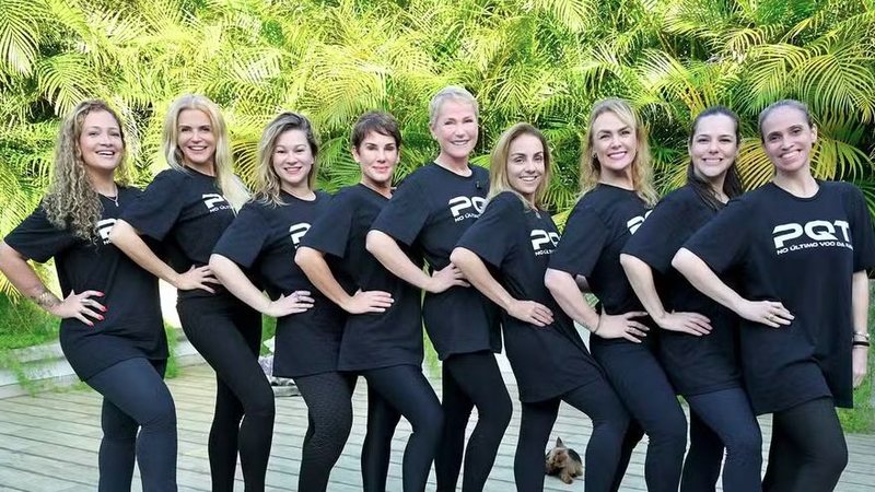 Xuxa no ensaio com suas ex-paquitas para a turnê — Foto Blad Meneghel