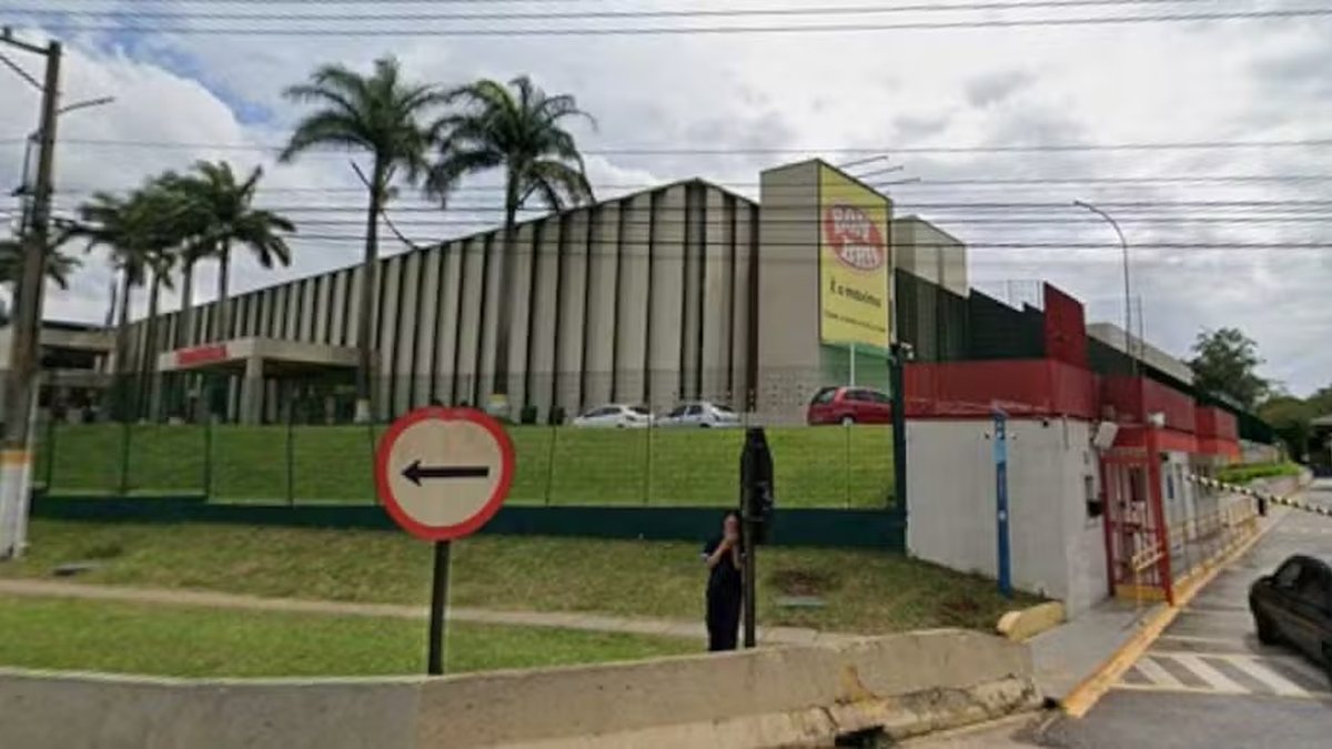 Funcionário que matou 3 colegas em fábrica da Bombril morre em delegacia em SP