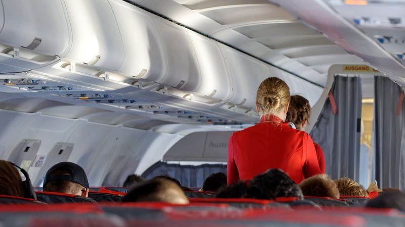 Voo é cancelado após criança se recusar a ficar sentada e não colocar o cinto de segurança