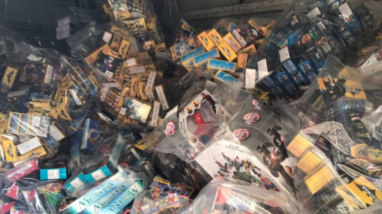Brinquedos piratas apreendidos - Foto: Reprodução