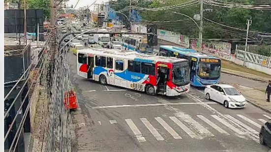 © Frame câmera de segurança prefeitura-RJ