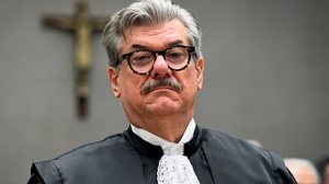 STJ
