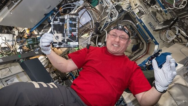 Emergência médica misteriosa no espaço faz astronauta se afastar da NASA