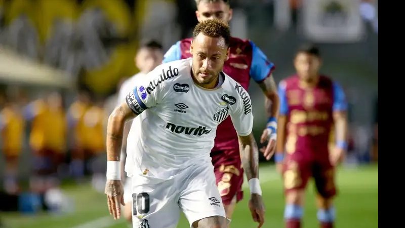 Neymar cobra torcida do Santos após vitória na Sul-Americana: "Vila não é alçapão"