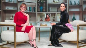 Nubia Óliiver conversa com Daniela Albuquerque no programa 'Sensacional', da RedeTV! - Divulgação / Rede TV