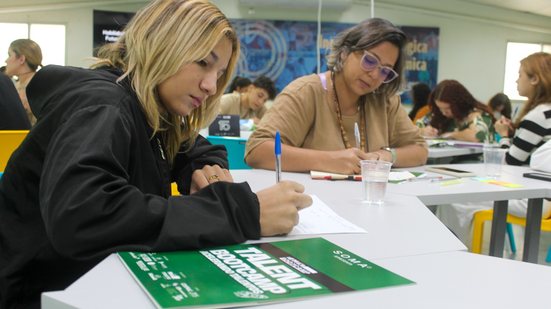 Imagem Talent Bootcamp vai mais de 100 empresas em busca de talentos para o mercado de trabalho