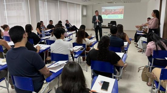 Imagem TCE de Portas Abertas aproxima estudantes de Direito da rotina do Tribunal de Contas de AL