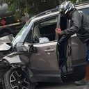 O caso aconteceu em 23 de julho de 2021, a manhã de uma sexta-feira. Na ocasião, o motorista invadiu a contramão da avenida Fernandes Lima, no bairro do Farol, e atingiu em cheio as duas motocicletas - Reprodução / Redes sociais