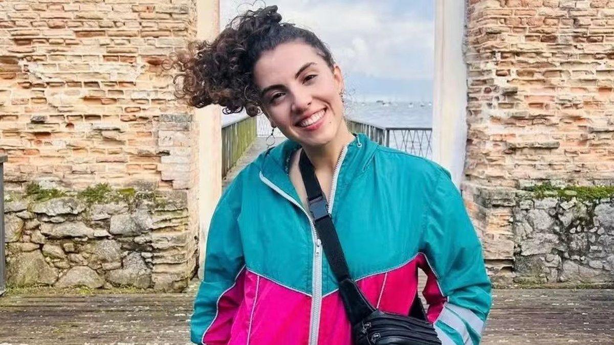 Jovem pega carona por aplicativo, desaparece e família descobre que ela morreu em acidente, no Paraná