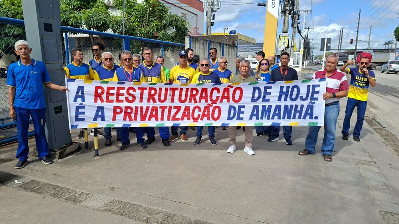 Sindicato protesta em unidade dos Correios e cobra avanços na Campanha Salarial, em Alagoas