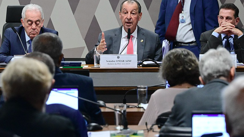 Comissão aprova fim da escala 6x1 e votação vai a último estágio, no plenário do Senado