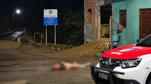O homem foi atingido por mais de 20 disparos de arma de fogo - Foto: Reprodução