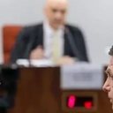 Bolsonaro com advogado diante de Alexandre de Moraes em interrogatório da ação sobre a tentativa de golpe - Gustavo Moreno / STF