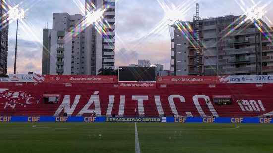 Náutico encaminha retorno de técnico que já comandou CRB e CSA
