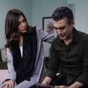 Imagem Asya deixa as diferenças de lado e apoia Volkan diante de uma perda dolorosa
