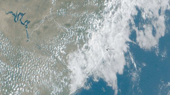 Imagem de satélite disponibilizada nesta quinta-feira, 03 - Reprodução / cptec / inpe.br