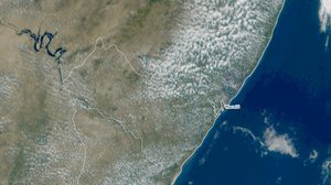 Imagem de satélite disponibilizada nesta sexta-feira, 04 - Reprodução / cptec / inpe.br