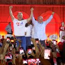Imagem Ao lado de Renan Filho, Lula faz campanha em Maceió e reúne apoiadores na Praça Deodoro