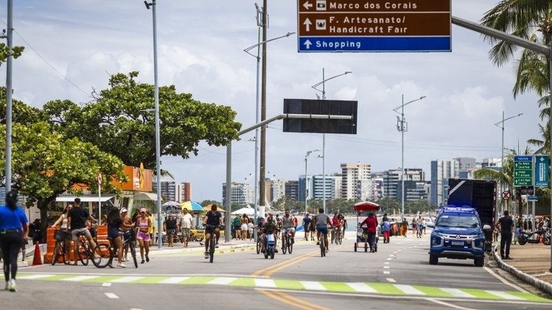 Rua Fechada é suspensa neste domingo em dois pontos