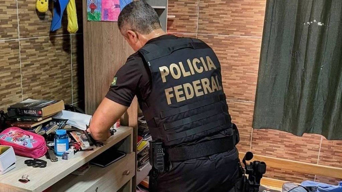 Após alerta do FBI, Polícia Federal prende em Fortaleza homem investigado por estupro de vulnerável