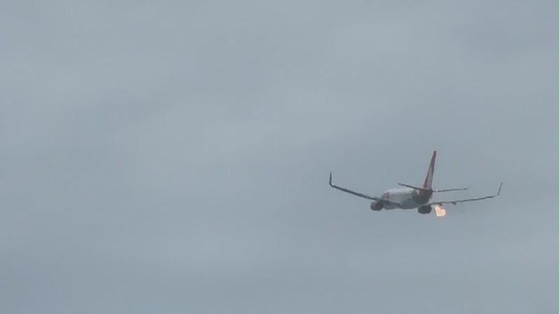 VÍDEO: avião da Gol retorna ao Recife após faíscas em turbina durante voo
