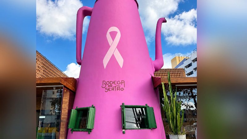 Outubro Rosa: Bodega do Sertão veste seu tradicional bule de rosa