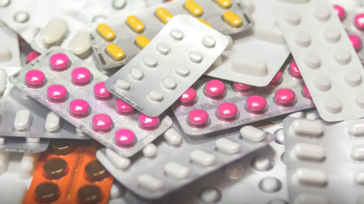 Anvisa proíbe lotes de medicamento para tratar câncer