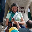 Mulher que escreveu Perdeu Mané em estátua está em regime domiciliar - Gabriela Biló/Folhapress