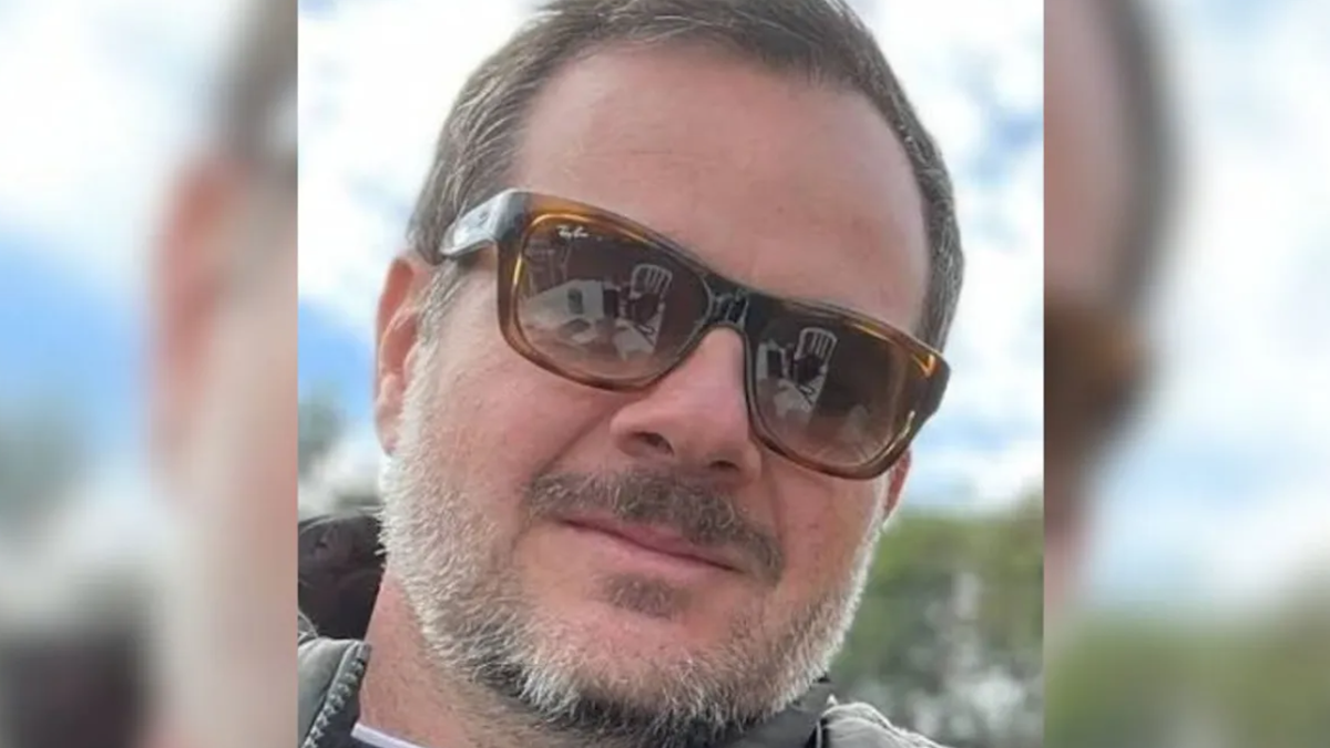 Quem era o juiz encontrado carbonizado dentro de carro