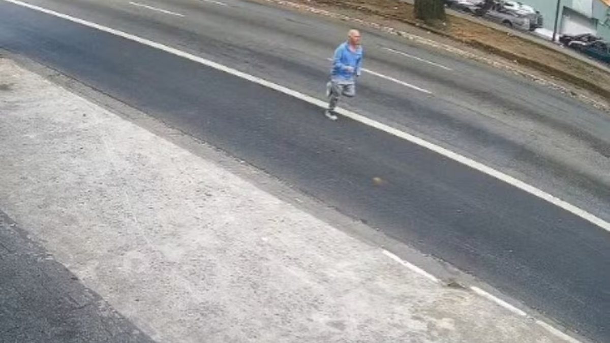 Jornalista corre atrás de bandido após ter celular roubado, passa mal e morre