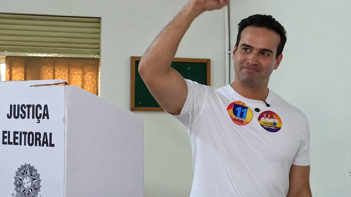 Lucas Ribeiro é reeleito governador da Paraíba no 1º turno