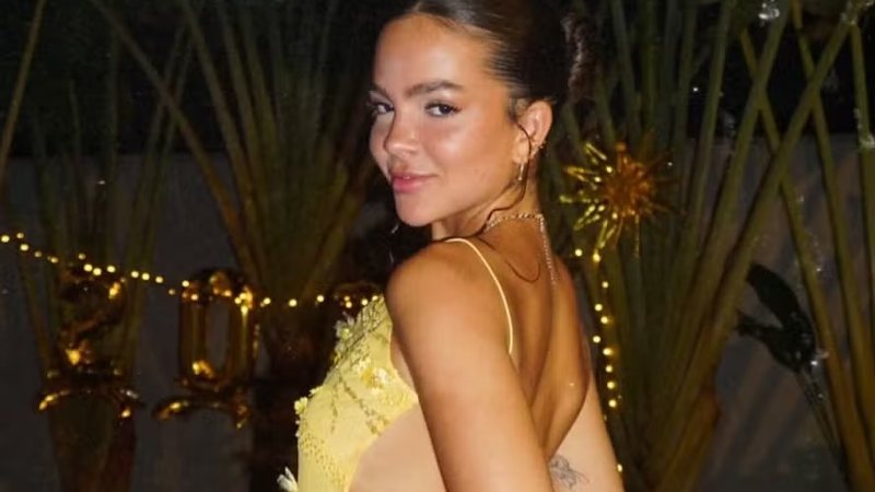 Mel Maia mostra transformação do corpo após meses de treino; veja antes e depois