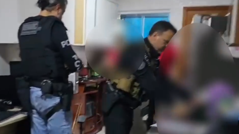 Operação em Alagoas e outros dois estados cumpre mandados contra grupo investigado por golpe em vendas de veículos