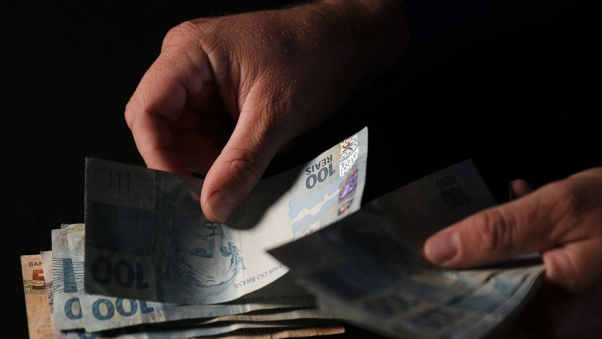 Receita envia cartas a 498 mil que estão na malha fina até o dia 20
