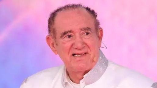 Aos 91 anos e processado por filha, Renato Aragão tem mansão de R$ 18 milhões penhorada