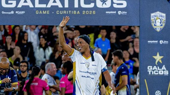 Ronaldinho Gaúcho anuncia volta aos gramados pelo italiano RavennaReprodução / Instagram