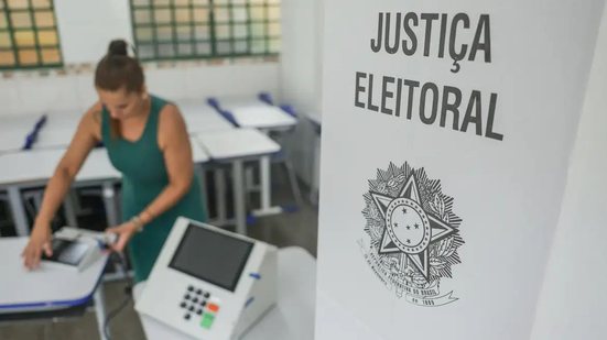 Último dia para qualquer tipo de propaganda eleitoral é neste sábado - Joédson Alves / Agência Brasil