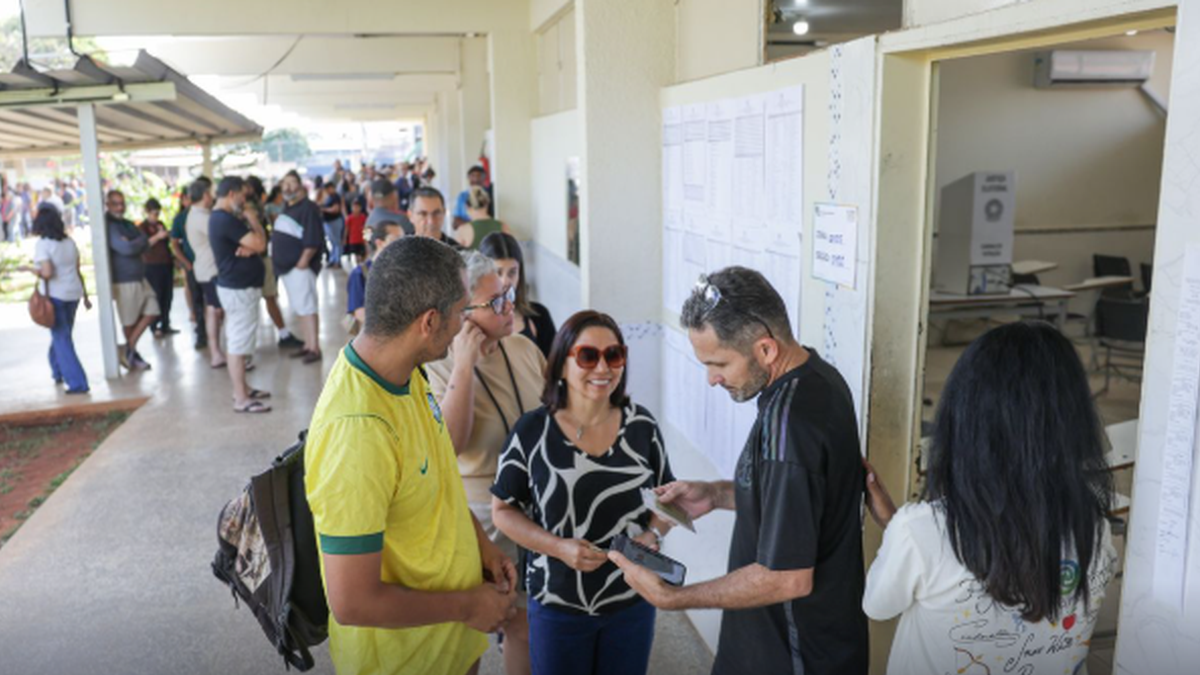 Trabalhador tem direito de sair do serviço para votar\u003B confira a lei