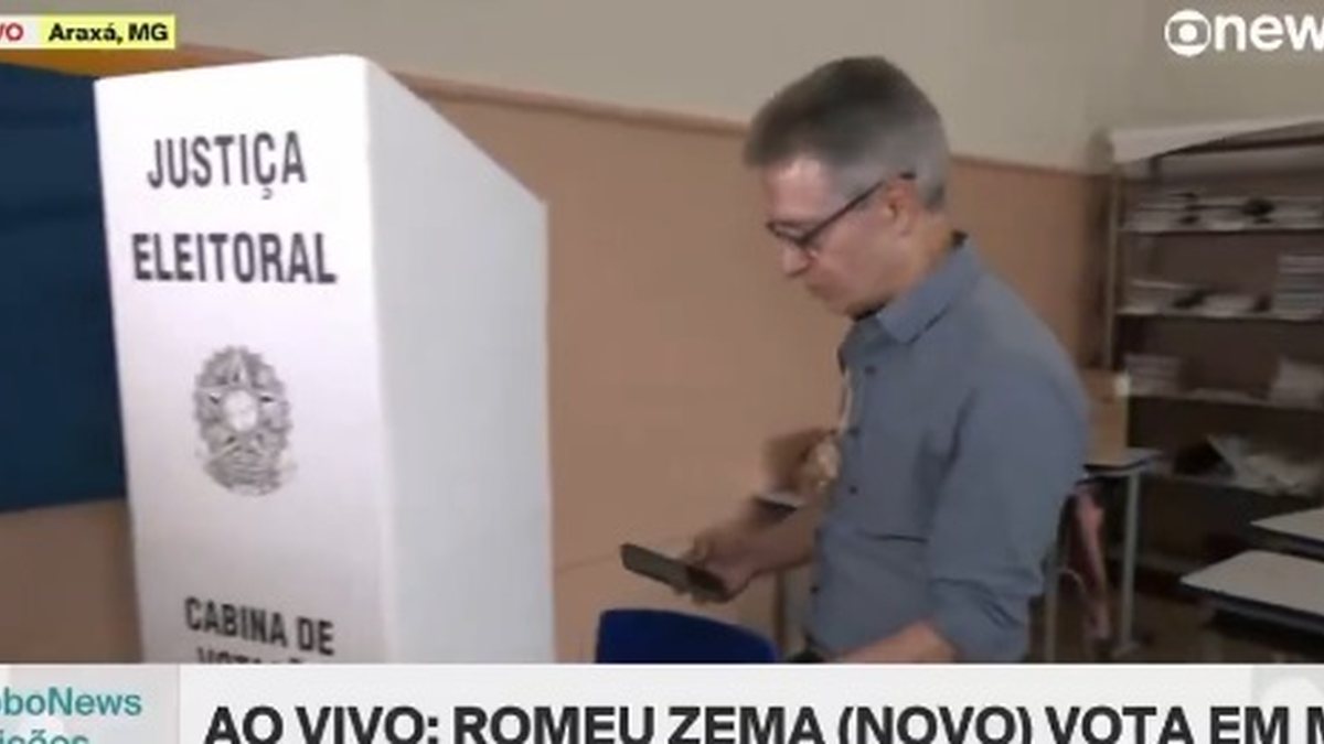 Vídeo: candidato à presidência, Zema é flagrado com celular na urna durante voto