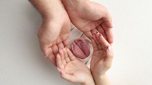 Cuidados especiais com bebês prematuros garantem um desenvolvimento saudável e uma adaptação segura (Imagem: Vad-Len | Shutterstock)