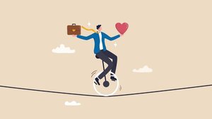 Definir as prioridades é importante para equilibrar o trabalho e a vida pessoal (Imagem: eamesBot | Shutterstock)