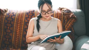 Essa seleção de livros para ler em março apresenta diferentes olhares para os dilemas do cotidiano (Imagem: dodotone| Shutterstock)