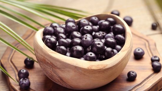 Frutas e plantas brasileiras são aliadas poderosas da saúde (Imagem: New Africa | Shutterstock)