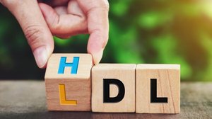 Desmistificar os mitos sobre o colesterol alto é fundamental para manter a saúde do sistema cardiovascular (Imagem: Oasishifi | Shutterstock)