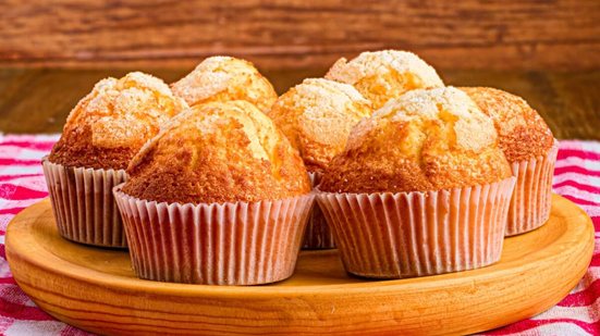 Brevidade é um bolinho macio feito com ovo (Imagem: luis mascu | Shutterstock)