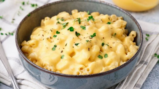 Mac and cheese supercremoso (Imagem: Pixel-Shot |  Shutterstock)